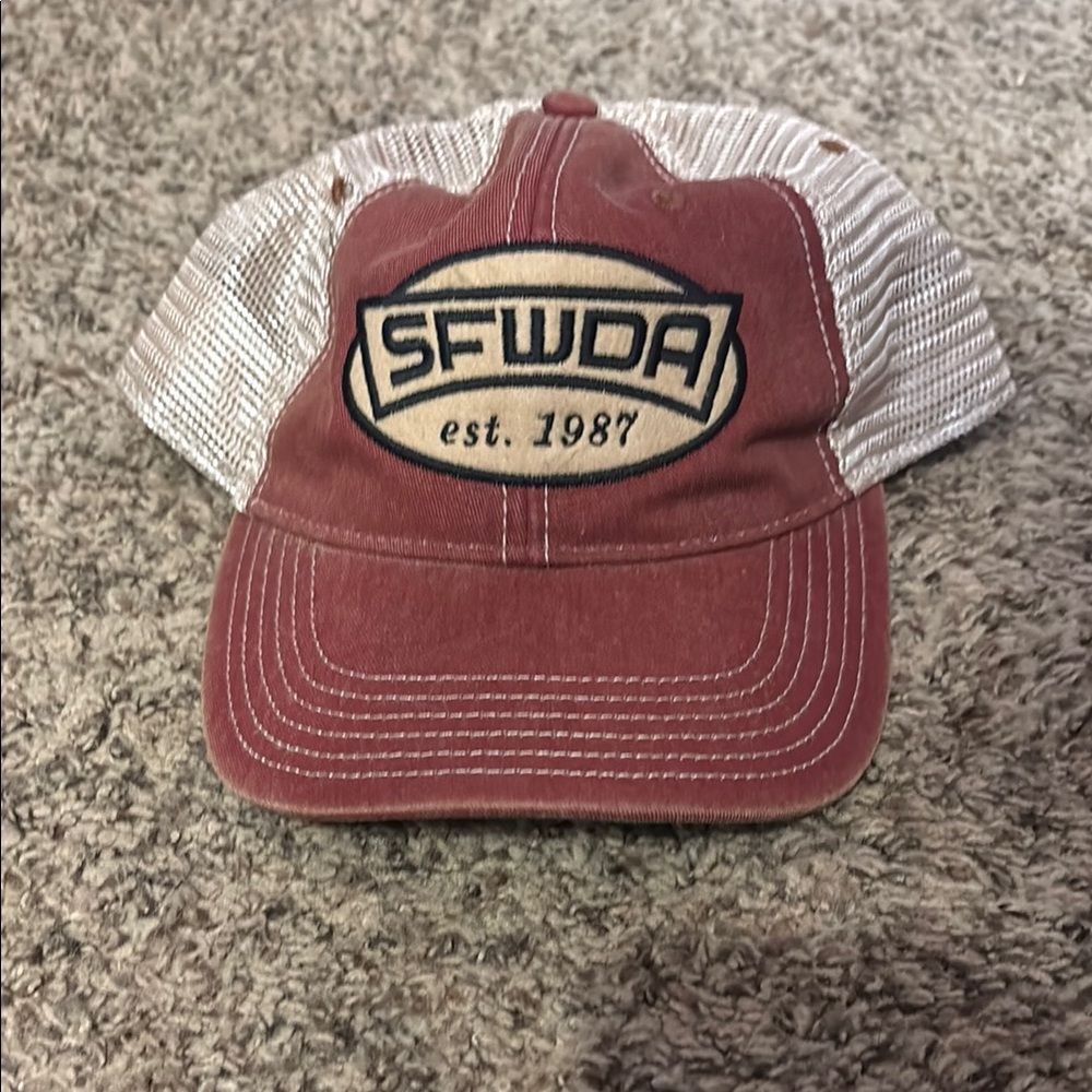 NWOT SFWD maroon and tan Trucker Hat